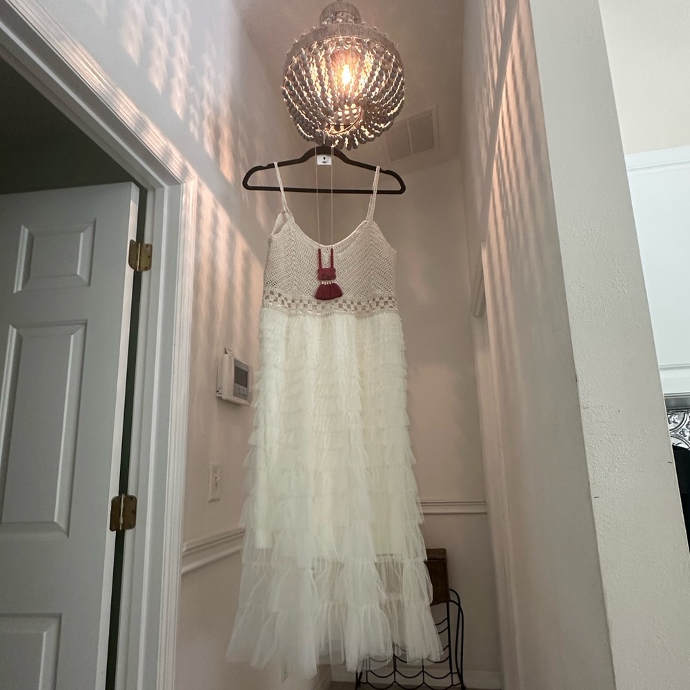 POL Elegant Cotton Crochet Bodice & Tulle Ruffle Midi Dress